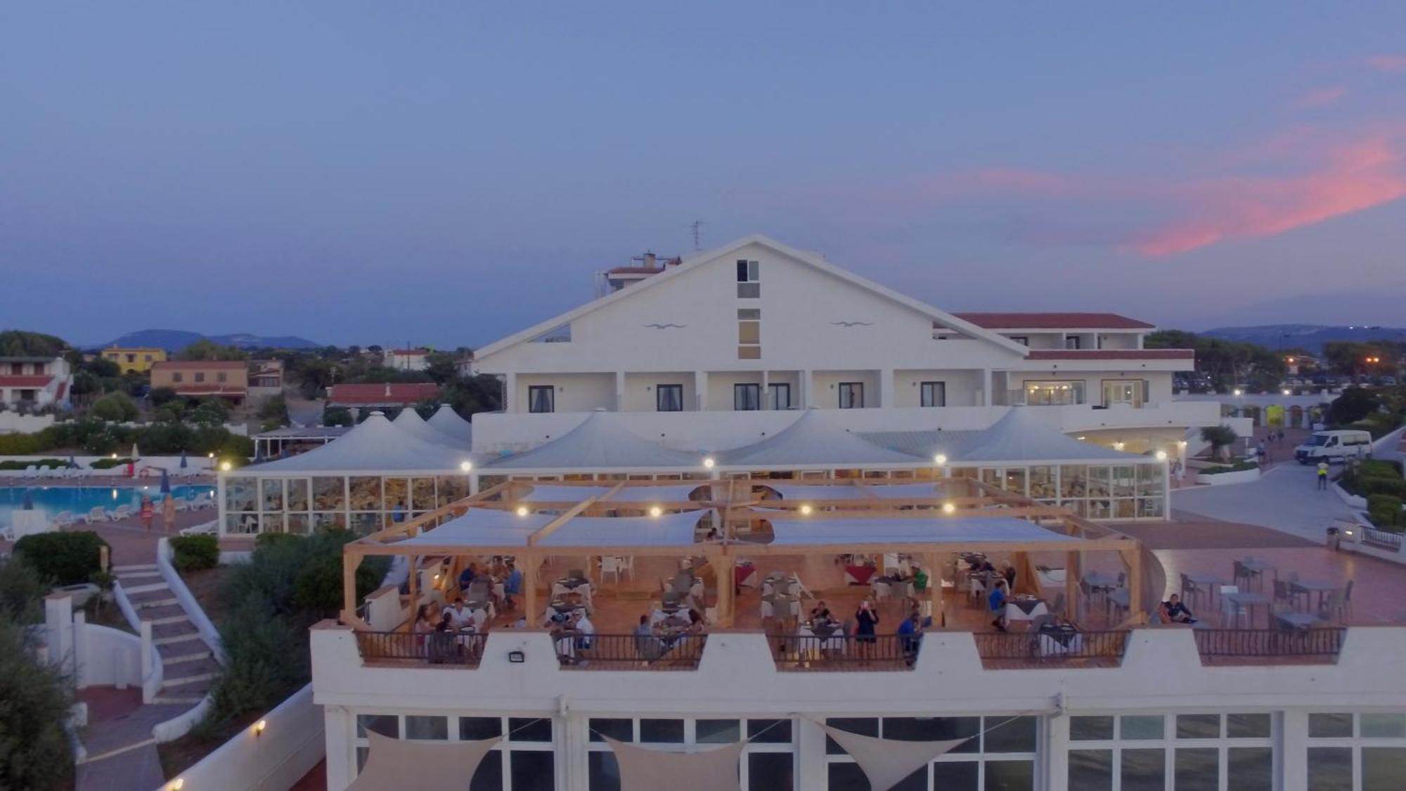 Acqua Di Mare Hotel E Resort Sorso Εξωτερικό φωτογραφία